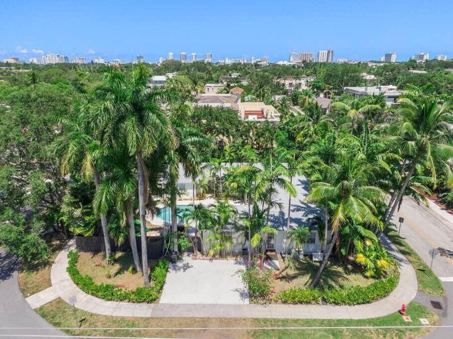 Walk To Las Olas Banyan Room Palm Paradise Inn Fort Lauderdale Exterior photo